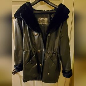Winlit New York vintage black leather hooded women's coat, size large
